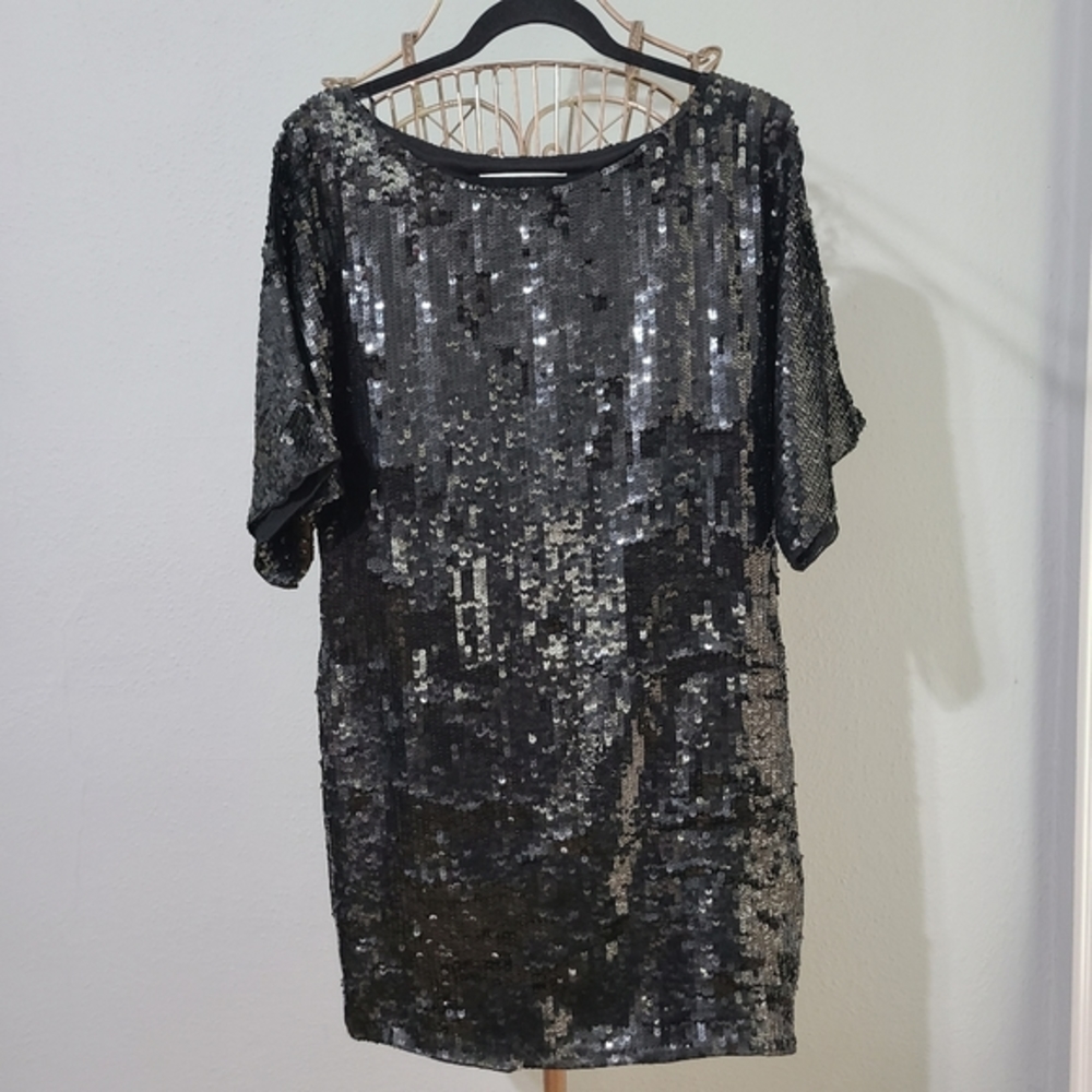 Trina Turk Black Sequin Cold Shoulder‎ Cocktail Dress 4